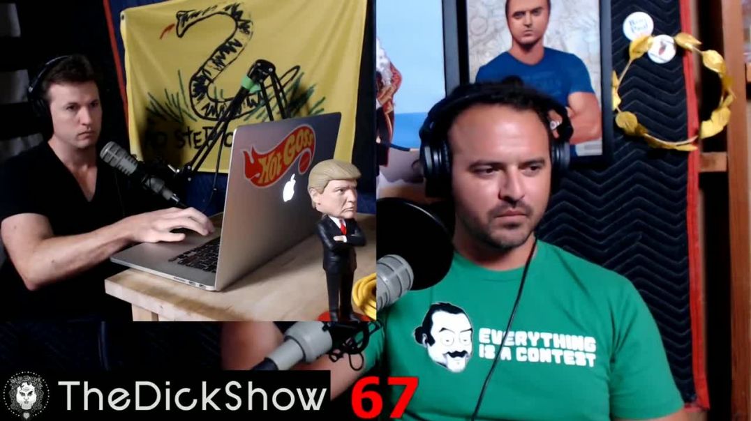 "My girlfriend wants to look at my phone, wat do." Dick show clip