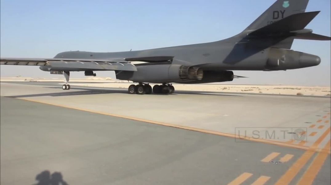 These Reason Why America Military Built the B-1 Bomber