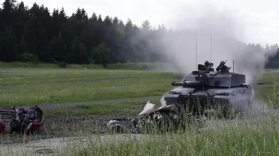 Germany Leopard Crazy In Action, Experience the Awesome of This Tank