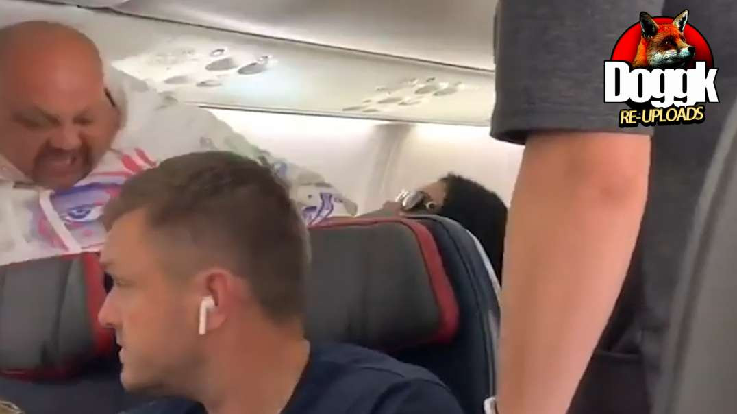 JEALOUS GIRLFRIEND ATTACKS BOYFRIEND on PLANE for looking at OTHER WOMEN...