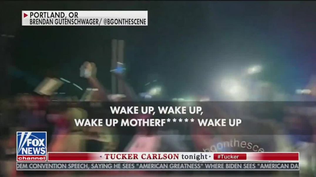 Former Navy Seal Tells Tucker What To Do If You Find Yourself ‘Surrounded By A Mob’