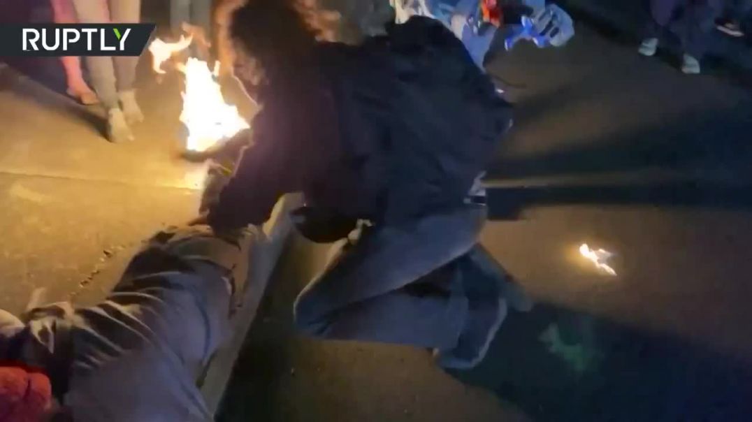 BLM Activists catch himself on fire