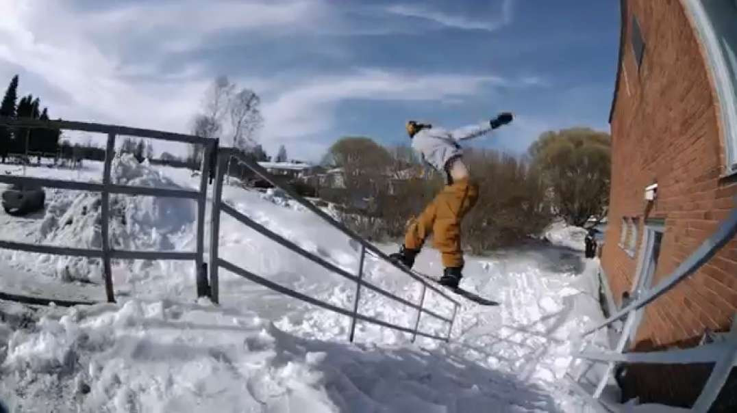 Beta Snowboarder Slide 2