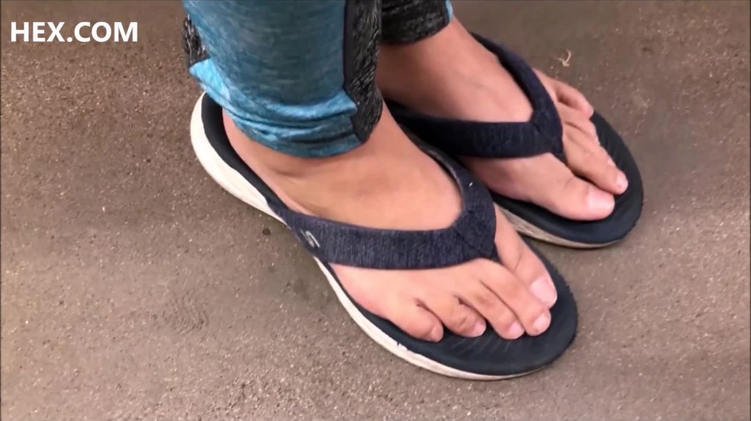 Zoey (not my wife) Toes