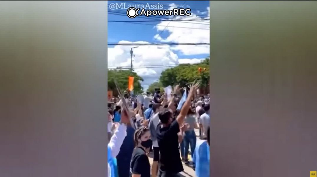 Funça sendo Funça. Políciais de Formosa Província da Argentina,atacando manifestantes.