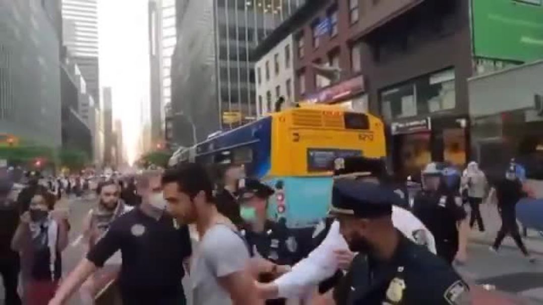 Jews being attacked on Manhattan’s Upper East Side