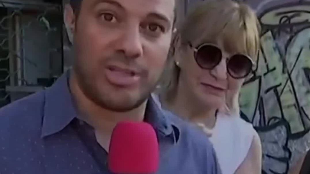 Repórter Leva dedada de mulher em entrevista na rua