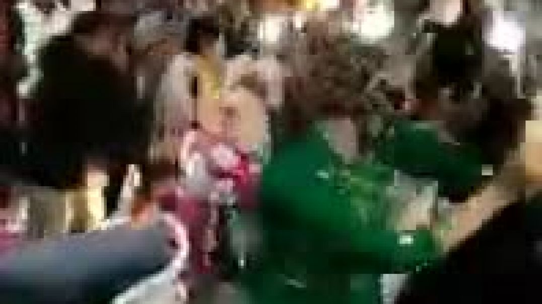 MUSLIM WOMEN STREET FIGHT