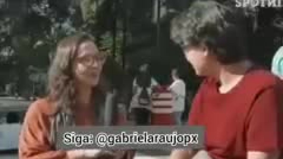 "Macho escroto" fazendo feminista por seu argumento sobre aborto no toba!