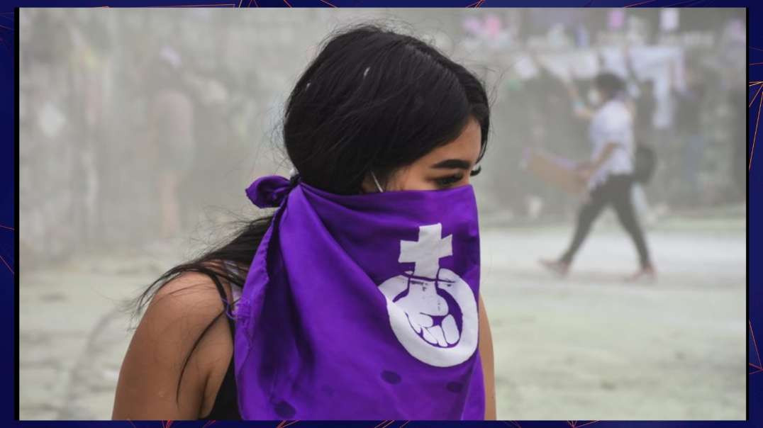 LHLP 116 - 01 MexGin La Policía Feminista