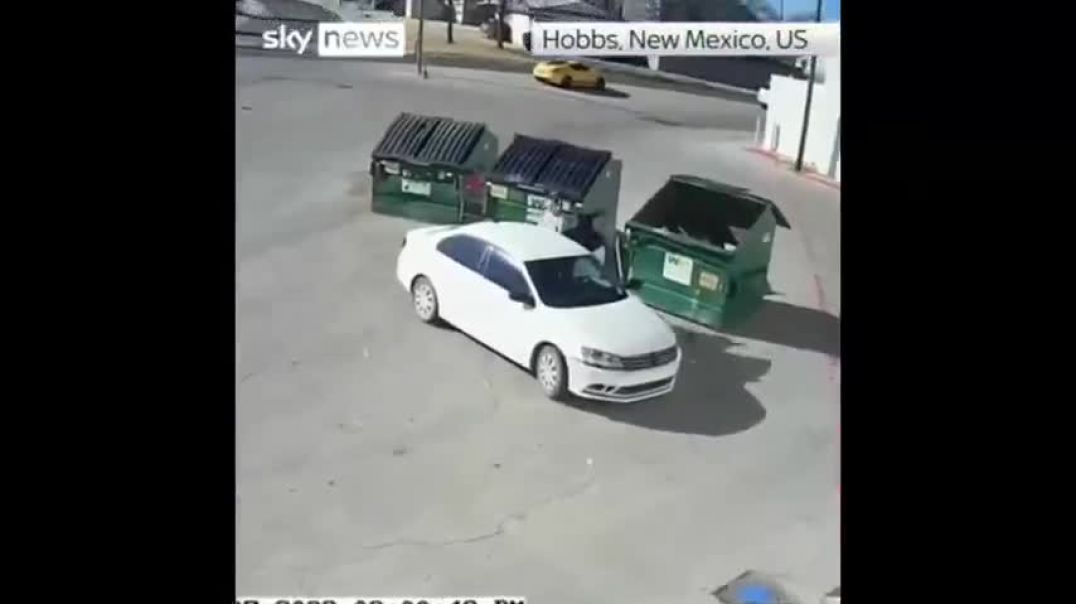 Teenage Mom throws her newborn child into a DUMPSTER and drives