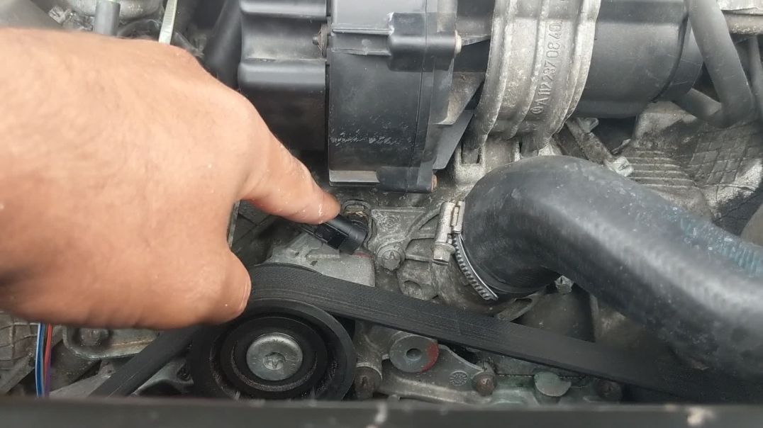 How To Find & Replace Coolant Temp Sensor On Mercedes C320 2003 4Matic