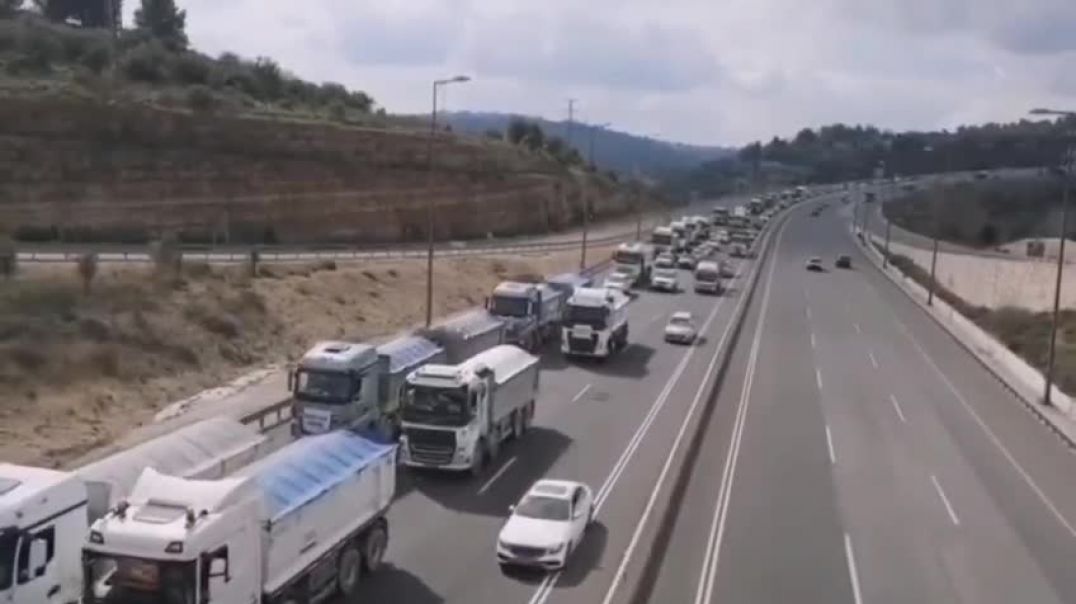 Jerusalem truck convoy of freedom to lift mandates .