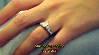 Garotas não gostam de garotos, e sim, de carros e dinheiro.