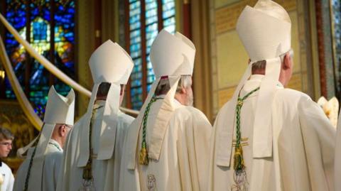 A Igreja Católica, Tradicionalismo & MGTOW - Parte 2 - Groundwork for the Metaphysics of MGTOW