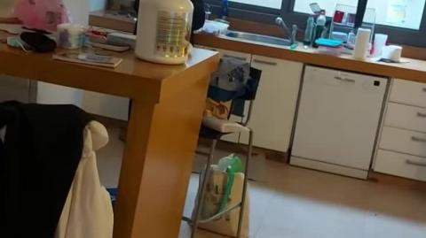 עשיתי פיקאפ עליה ברחוב וגרמתי לה לבשל ולנקות לי לשבת?????????-PMgBes66kjQ