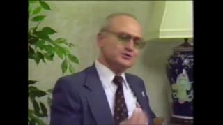 KGB defector Yuri Bezmenov's warning to America (1984)