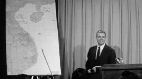 Fog Of War - Eleven Lessons From The Life Of Robert S Mc Namara -  (link in pinned comment)