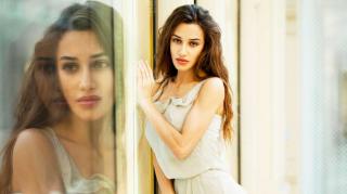 Don't Date Hot Women - MGTOW