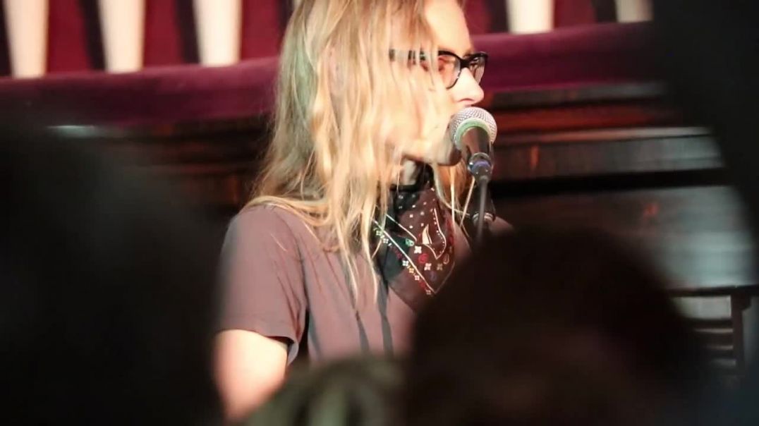 Aimee Mann _Voices Carry_ 6-30-17 @ North Church (Portsmouth, NH) [720p]