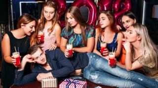 She's Desperate For Attention - MGTOW