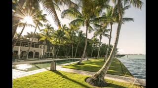 Phil Collins, sua EX-MULHER e a mansão de 30 milhões de dólares