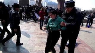 Feminists attacked and then detained in Kyrgyzstan
