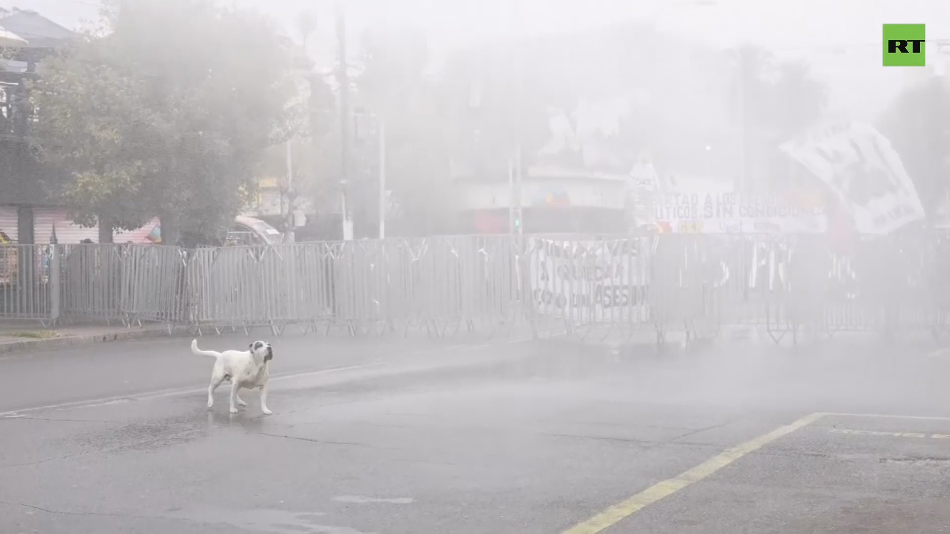 Piñera protesters clash with police in Chile