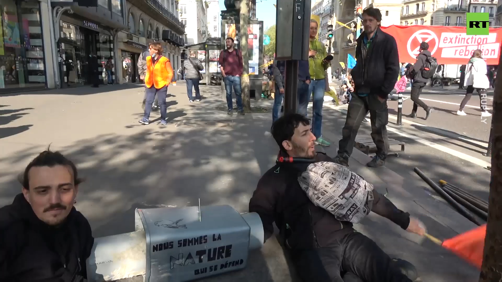 XR 'climate inaction' protest in Paris