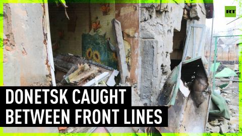 Donetsk battle in full swing | Locals flee, losing homes