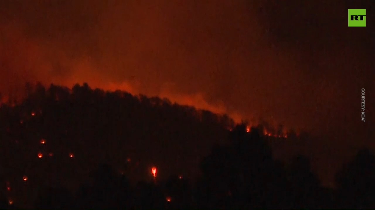 Fires rage in New Mexico