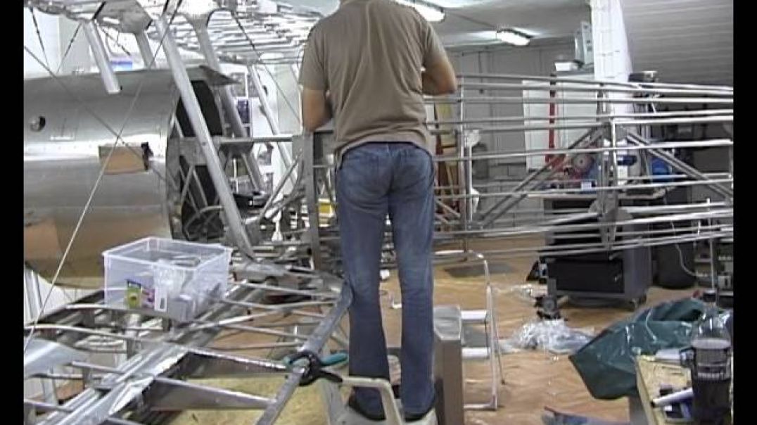 construction of a Nieuport 28 from Airdrome aeroplanes