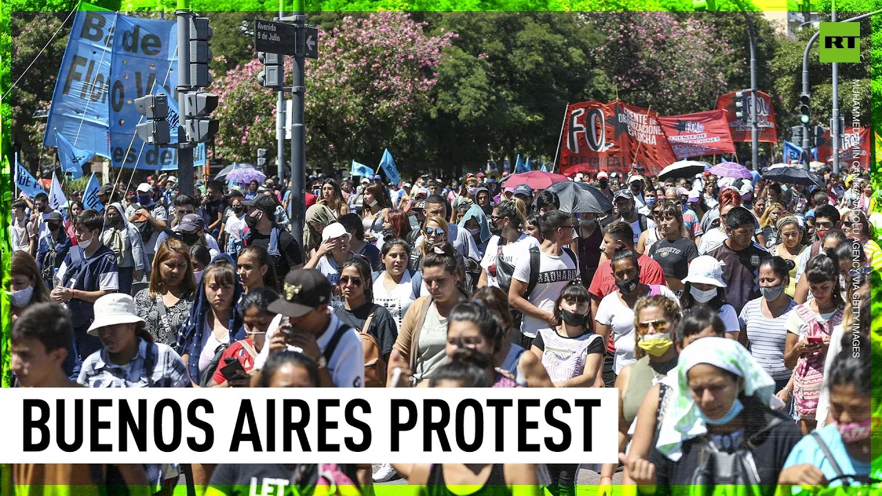 Buenos Aires Protests Over Social Program Cuts