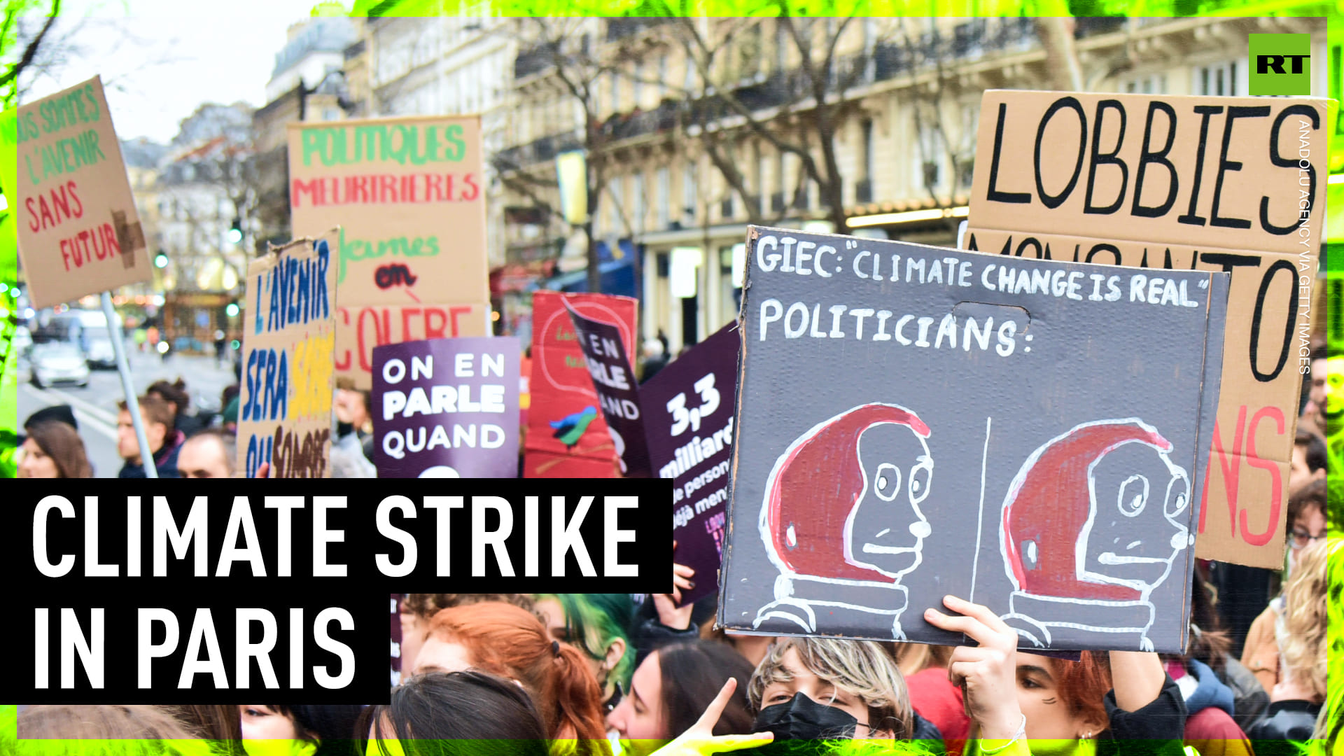 Climate and justice strike in Paris