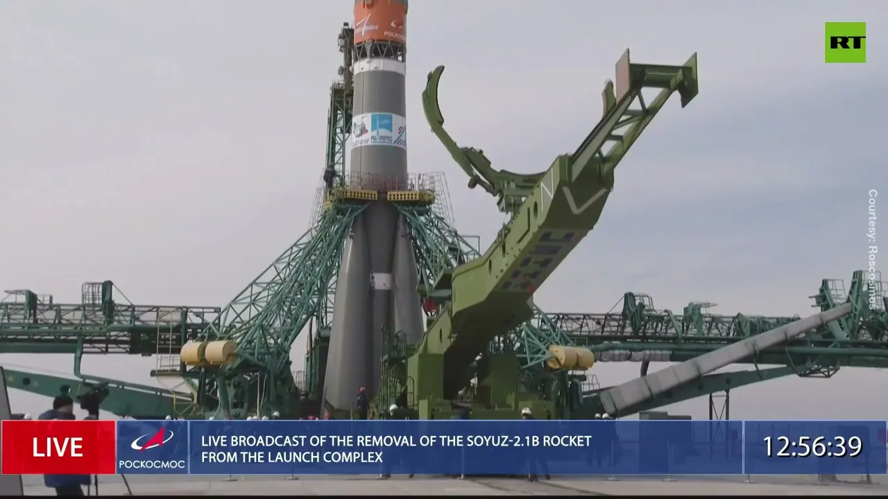 Roscosmos halts operations with OneWeb, removes Soyuz from launch complex