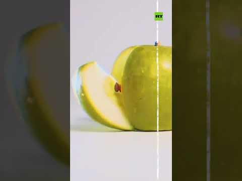 Apple Workers Ditch iPhones For Androids Amid Plans To Unionize