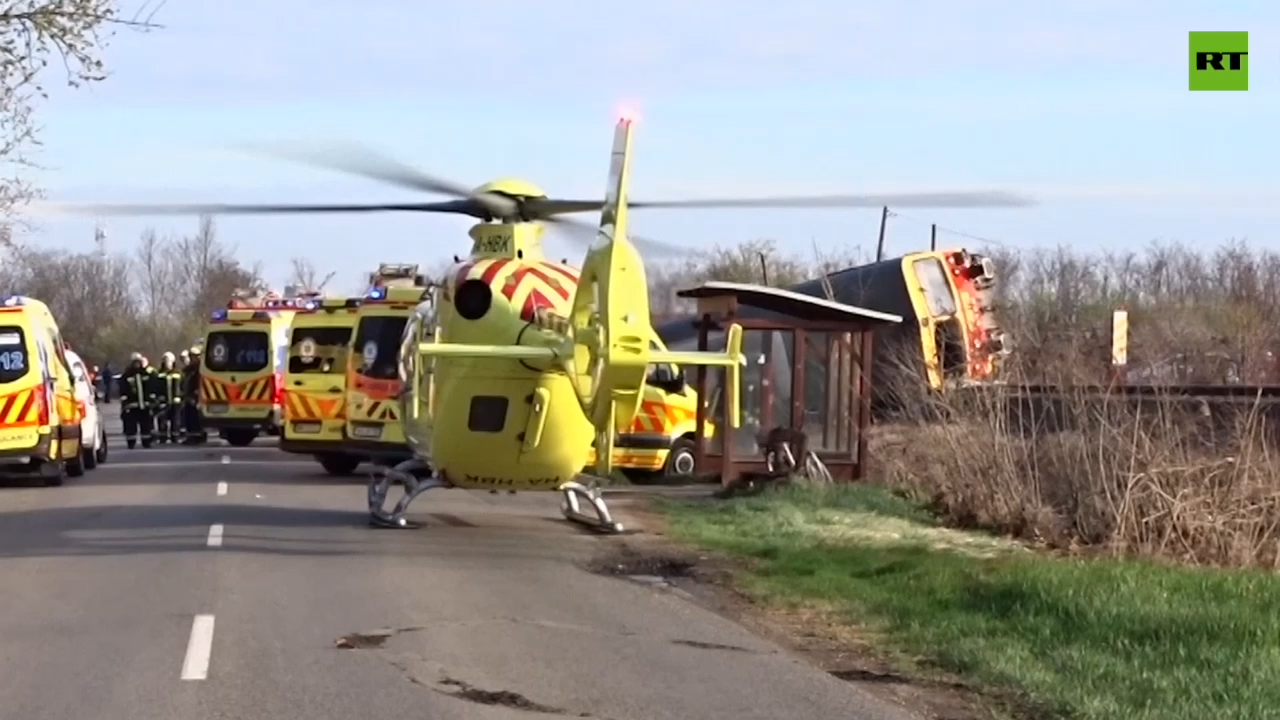 Search-and-rescue op underway after train crash in Hungary