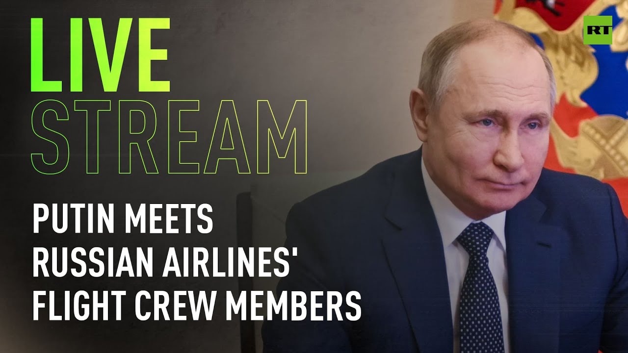 Putin meets flight crew members of Russian airlines [TAPE]