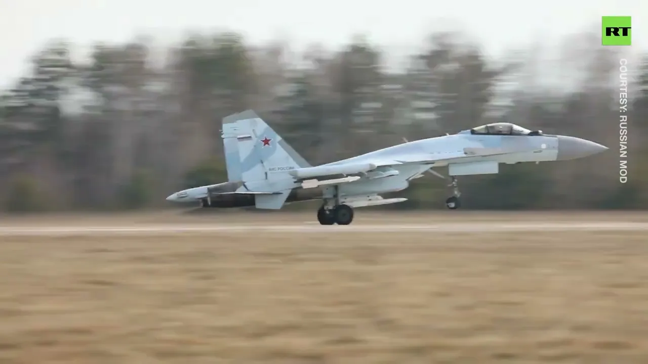 Su-35 intercept and strike Ukrainian military targets