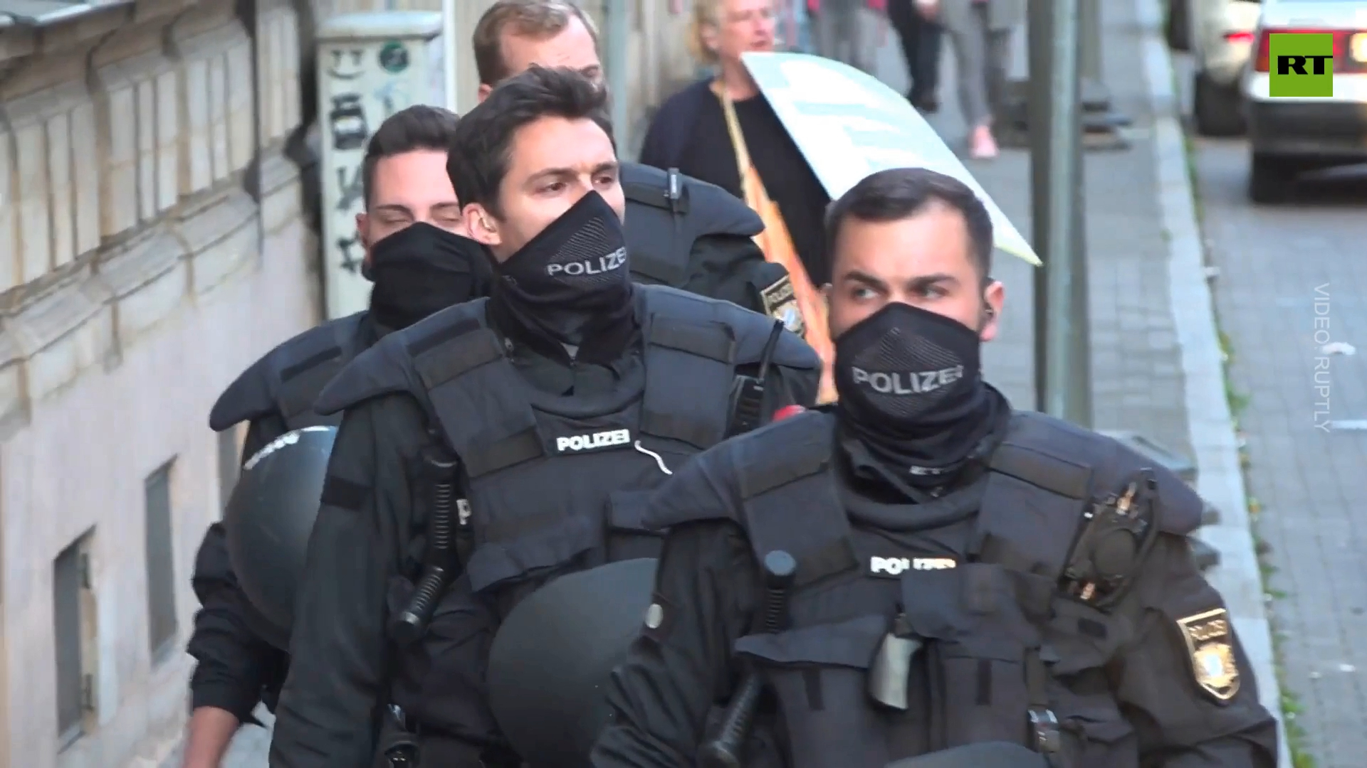 Thousands of COVID-restrictions-fatigued Nuremberg citizens take to the streets