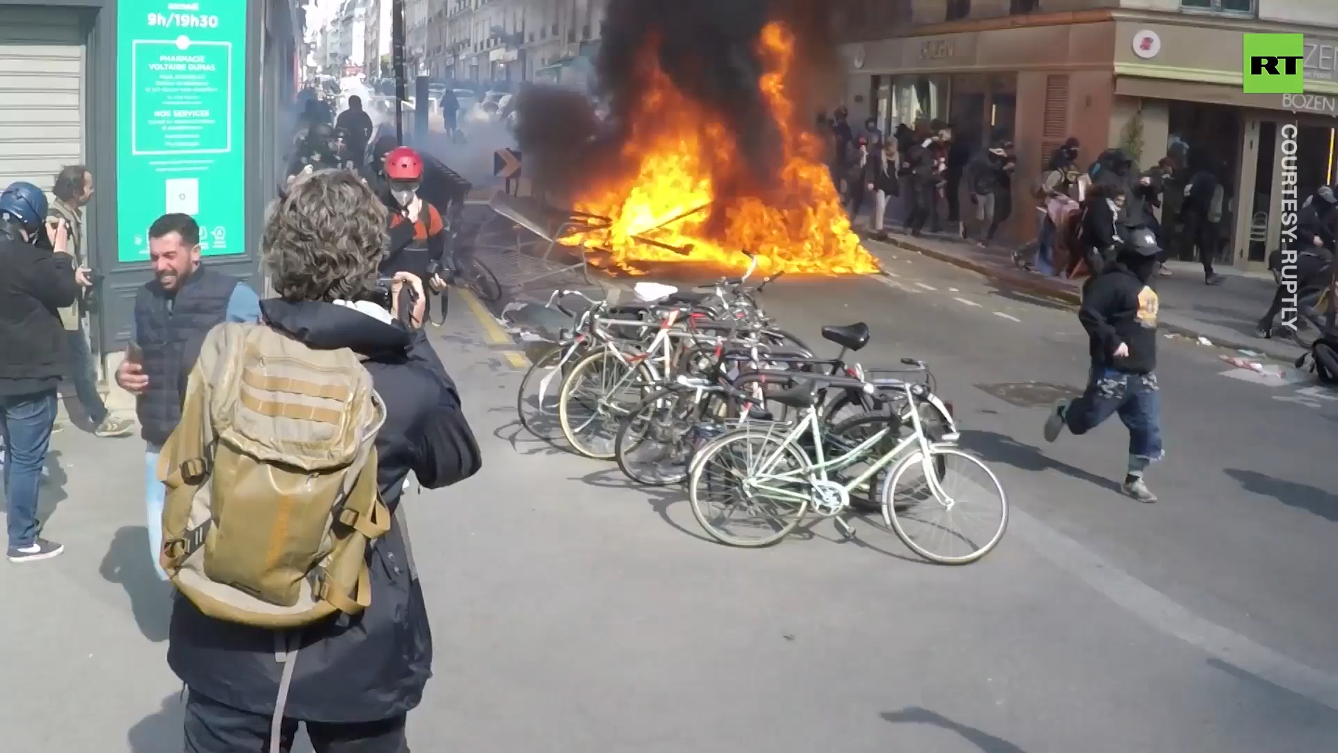 Paris streets on fire amid May Day chaos