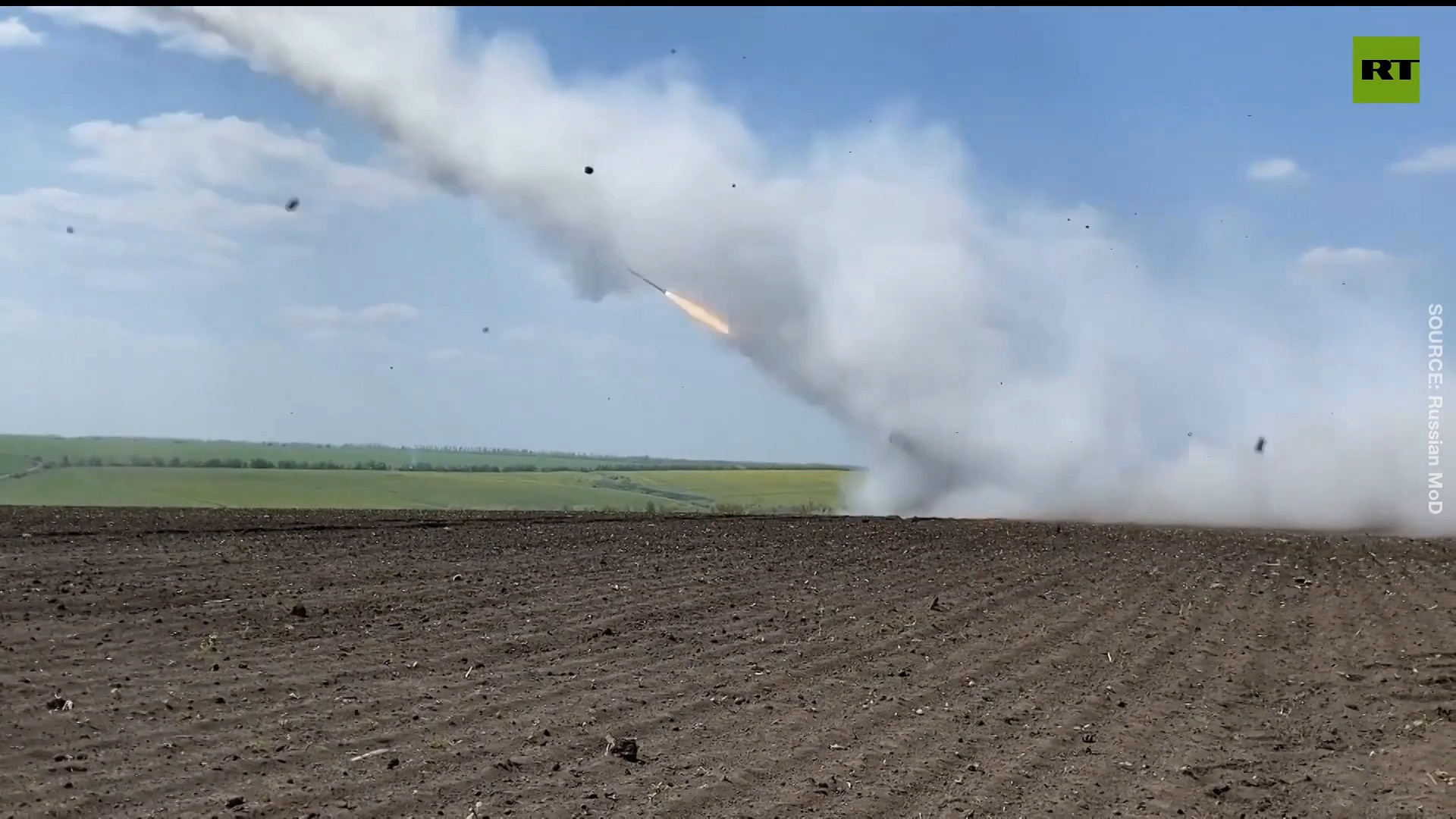 Russian UAV and Grad multiple rocket launchers in action