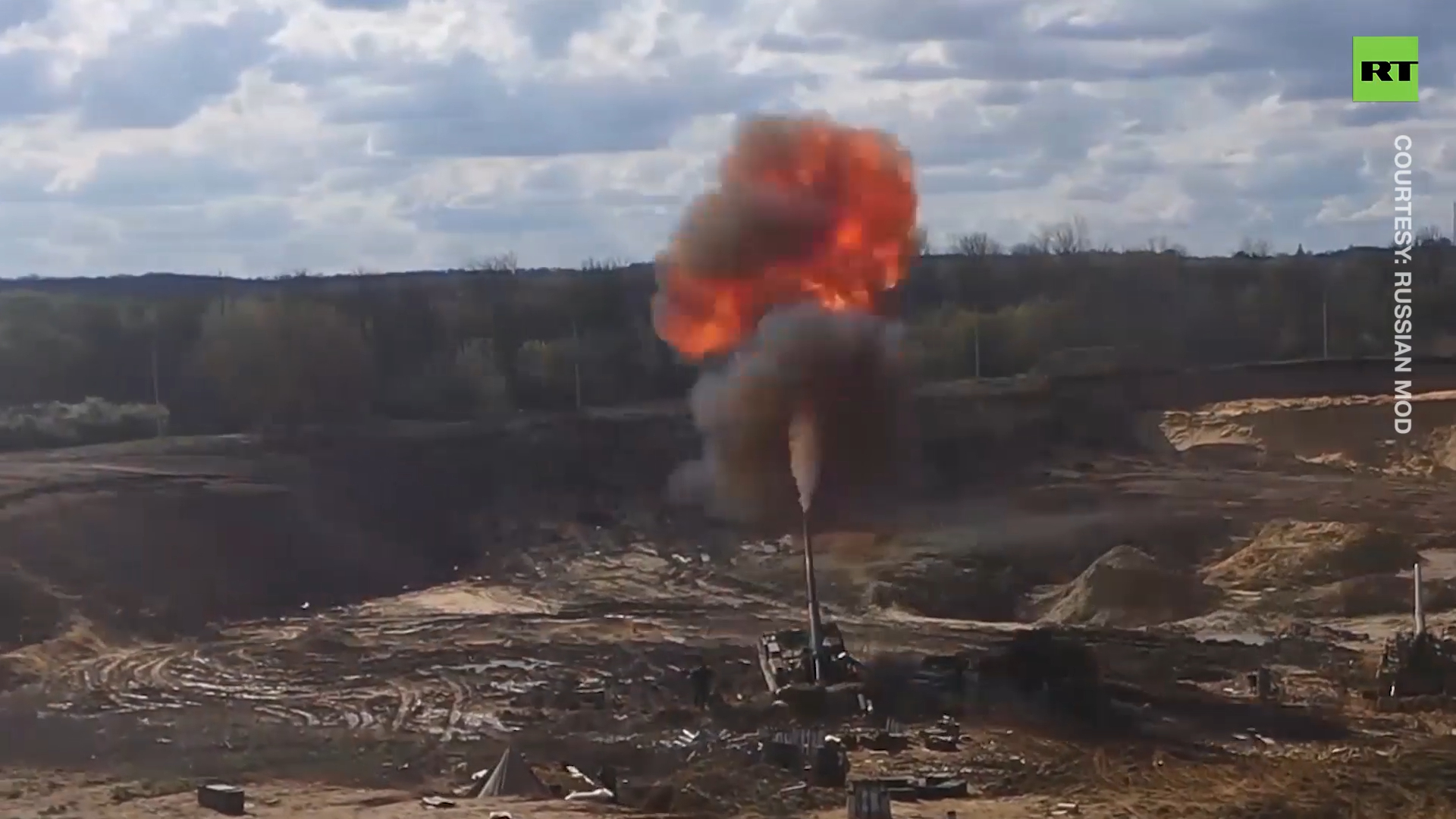 Russia's 'Malka' destroys Ukrainian artillery units