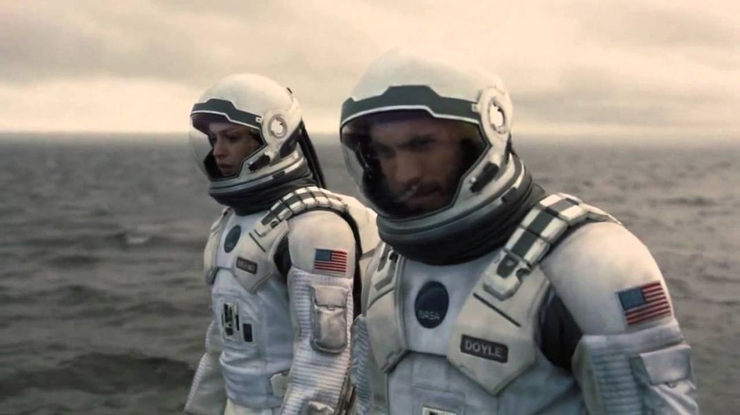 Interstellar - Waves Scene 1080p HD - So in love with this chick - Mmm Dark Dreamy Eyes!