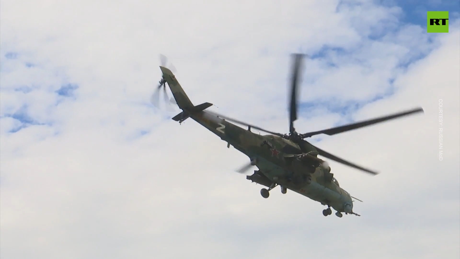 Russian Mi-35 helicopters target Ukrainian military