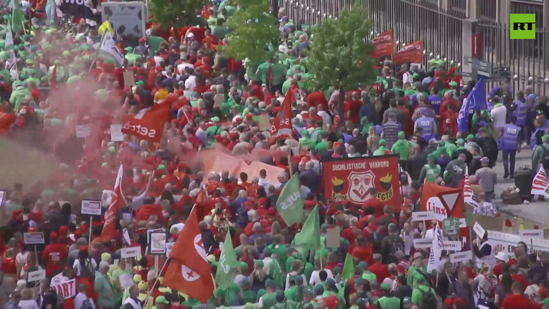 Cost-of-living march | Over 70,000 workers rally in Brussels