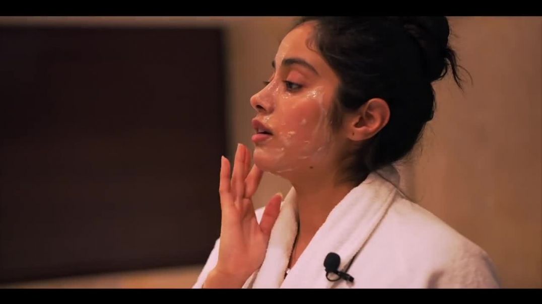 Janhvi Kapoor Shares Her Best DIY Skincare Secrets _ Tutorial _ Beauty Secrets