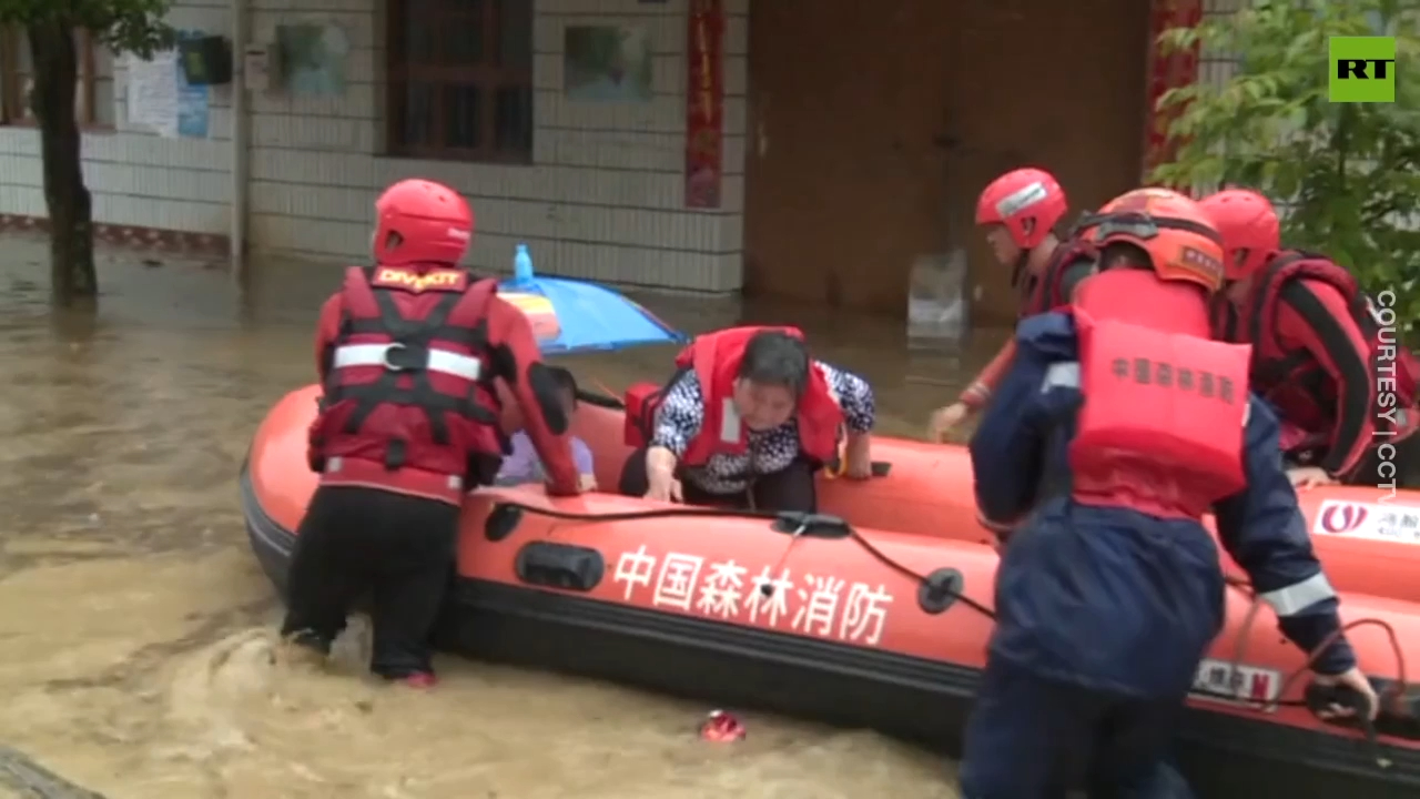 Heavy rains batter several Chinese provinces, causing floods