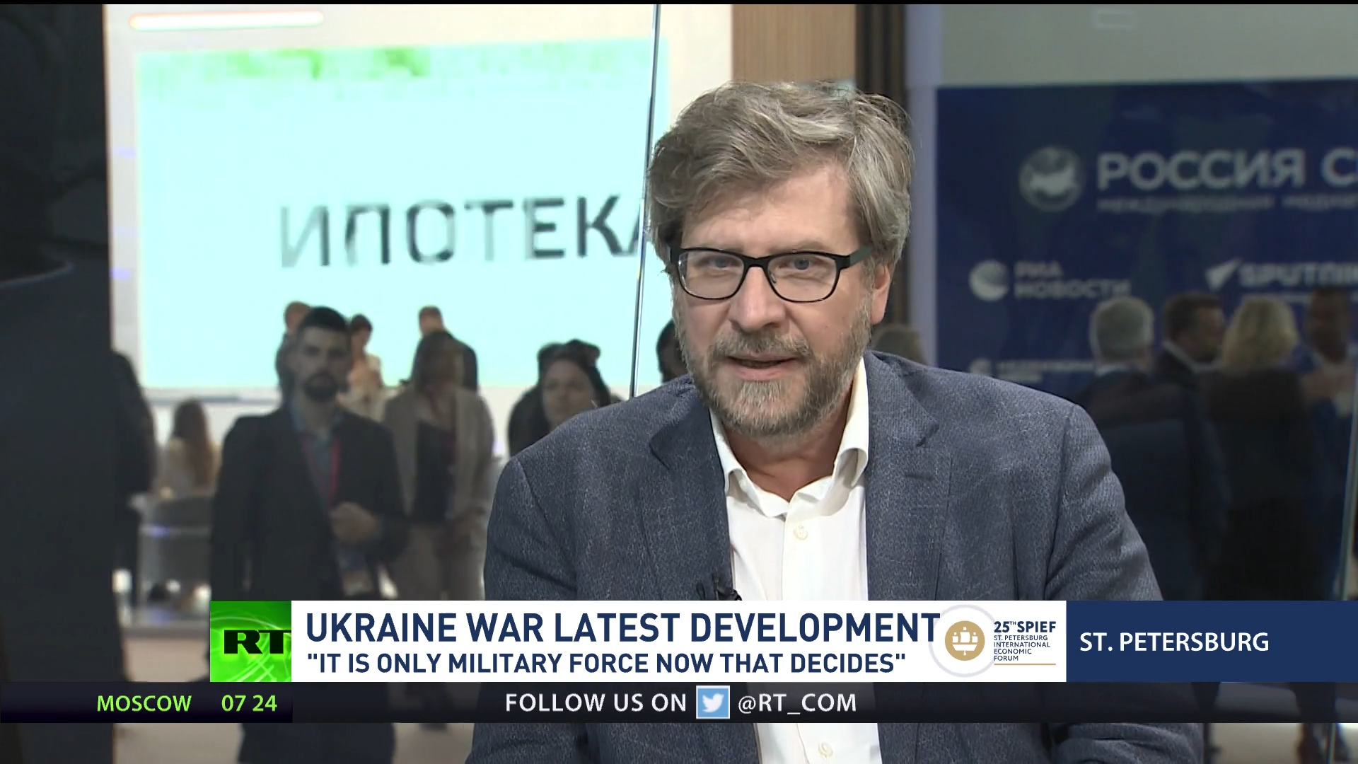 It is only military force now that decides – Fyodor Lukyanov on Ukraine crisis