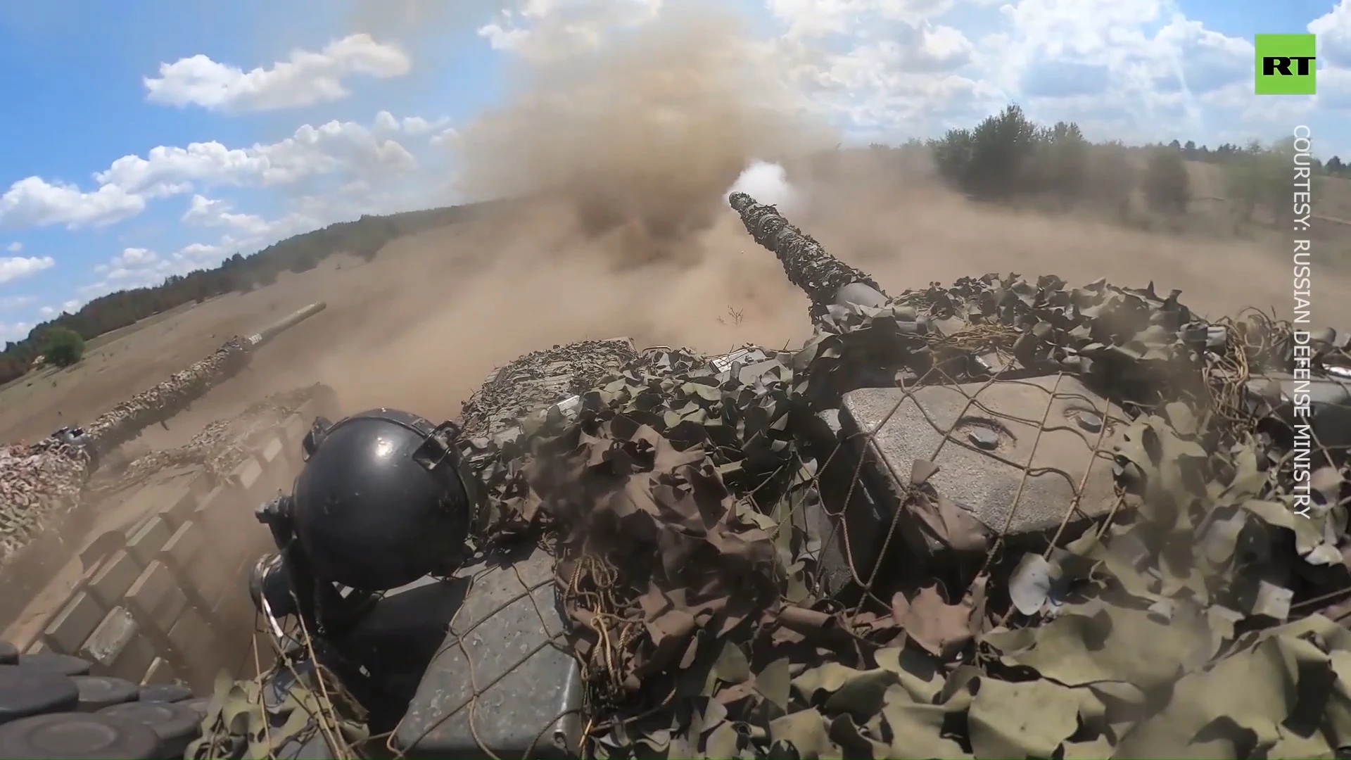 LPR tanks attack positions of Ukrainian Armed Forces